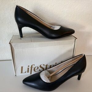 LifeStride Women's Classic Alexis Pumps Black  Smooth Size US: 8 M NIB